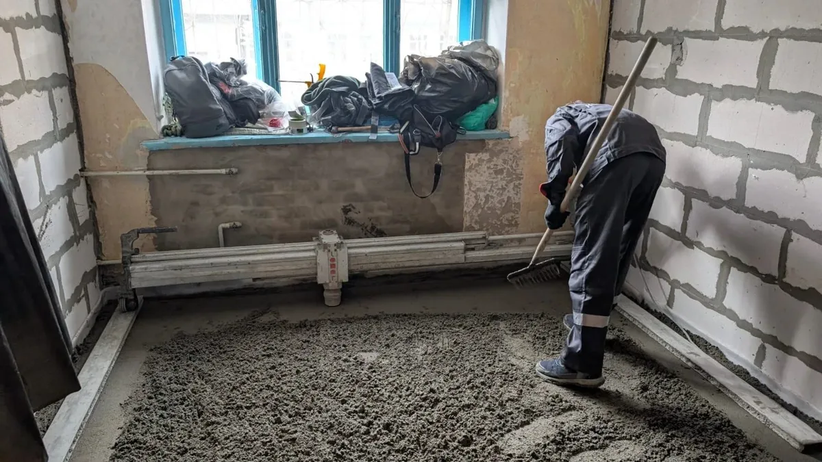 Полусухая стяжка в частном доме в Иркутске